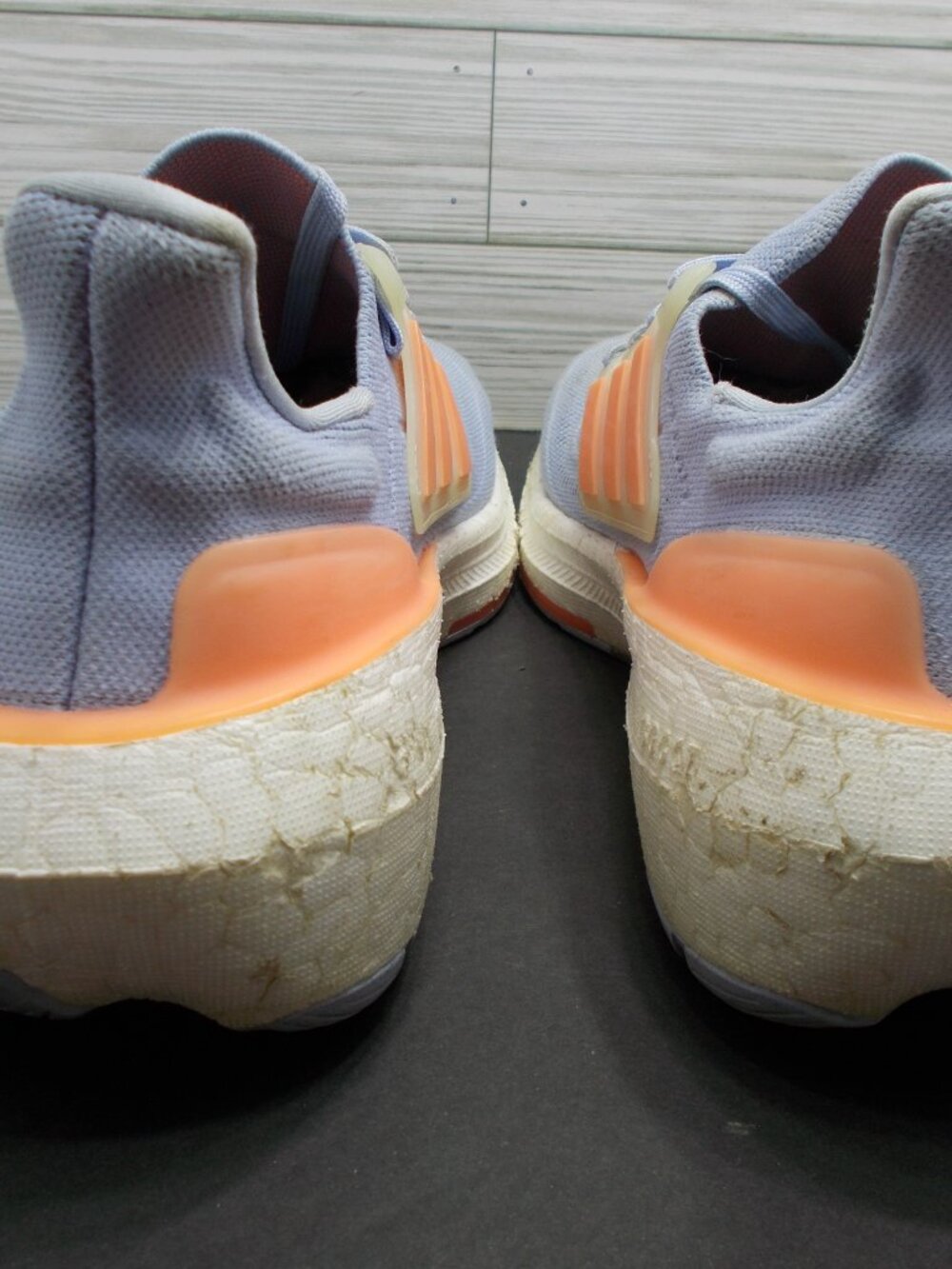 Adidas Women’s UltraBoost Running Shoes Size 9.5 Blue Dawn Coral HQ6347 - Picture 4 of 5